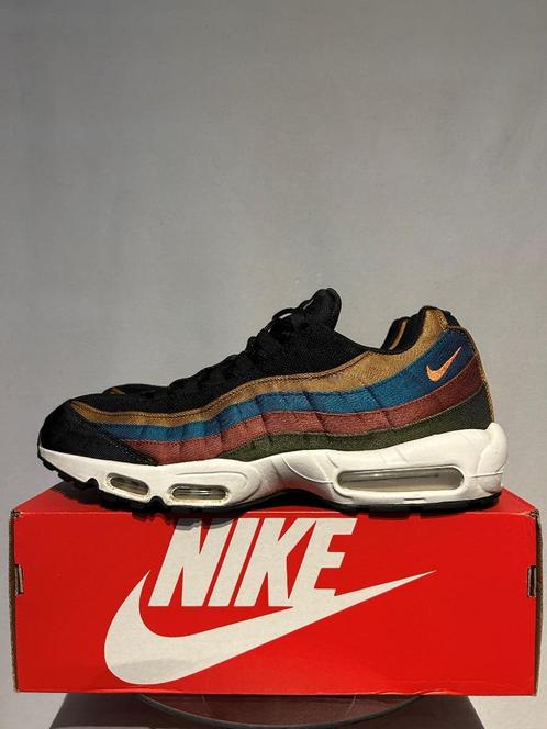 Maat 49,5 - Nike Air Max 95 By You Grey Blue Yellow Pink, Kleding | Heren, Schoenen, Zo goed als nieuw, Sneakers of Gympen, Overige kleuren