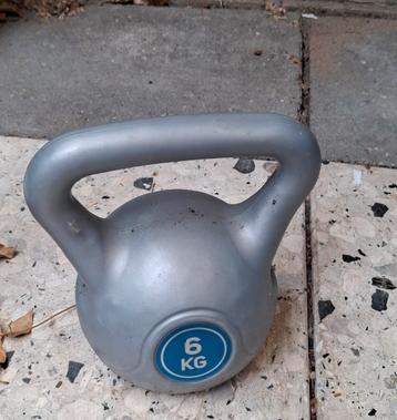 Kettlebell 6 kg beschikbaar voor biedingen