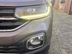 Volkswagen T-Cross 1.0 TSI Style Automaat (bj 2021), Auto's, Volkswagen, T-Cross, Gebruikt, Euro 6, Leder en Stof