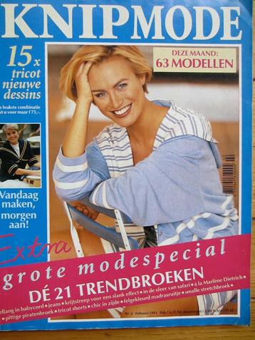 4 x knipmode de nummers  2 en 9/1993 en 9 en 10/1994  beschikbaar voor biedingen
