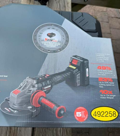 Haakse slijper. 20V. Met div. toebehoren. Nieuw, Doe-het-zelf en Verbouw, Gereedschap | Slijpmachines, Nieuw, Haakse handslijpmachine