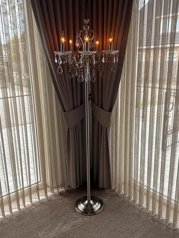 Rivièra Maison Vloerlamp Kristal, Huis en Inrichting, Lampen | Vloerlampen, Zo goed als nieuw, 150 tot 200 cm, Metaal, Ophalen of Verzenden