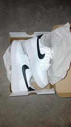 Dames schoenen new, Kleding | Dames, Schoenen, Ophalen of Verzenden, Zo goed als nieuw, Sneakers of Gympen