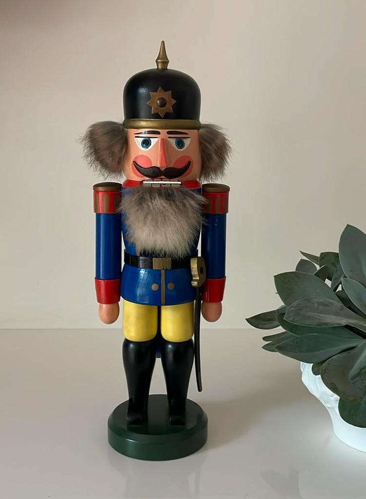 Duitse houten notenkraker soldaat, Diversen, Kerst, Zo goed als nieuw, Ophalen of Verzenden