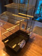 vogelkooi flamingo,met eetbakjes,drinkfles,wasbakje ., Ophalen, Zo goed als nieuw, Metaal, Vogelkooi