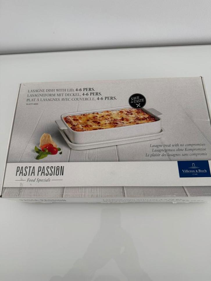 Villeroy Boch ovenschaal/deksel, bbq bord en serveerschaal, Huis en Inrichting, Keuken | Servies, Nieuw, Schaal of Schalen, Overige stijlen