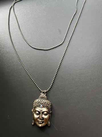 Vintage antieke zilvere Buddha ketting beschikbaar voor biedingen
