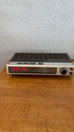 Vintage philips  wekerradio, Ophalen, Gebruikt