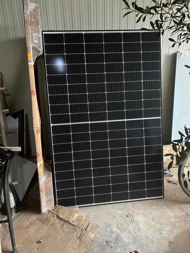 zonnepanelen, Doe-het-zelf en Verbouw, Zonnepanelen en Toebehoren, Ophalen, Nieuw, Paneel, 200 wattpiek of meer