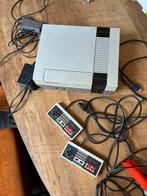 Nintendo Entertainment System NED, Spelcomputers en Games, Spelcomputers | Nintendo NES, Ophalen, Gebruikt, Met 2 controllers