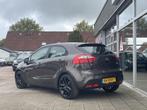 Kia Rio 1.2 CVVT Super Pack /Cruise/Airco/Trekhaak/17 inch L, Euro 5, Gebruikt, 4 cilinders, Origineel Nederlands