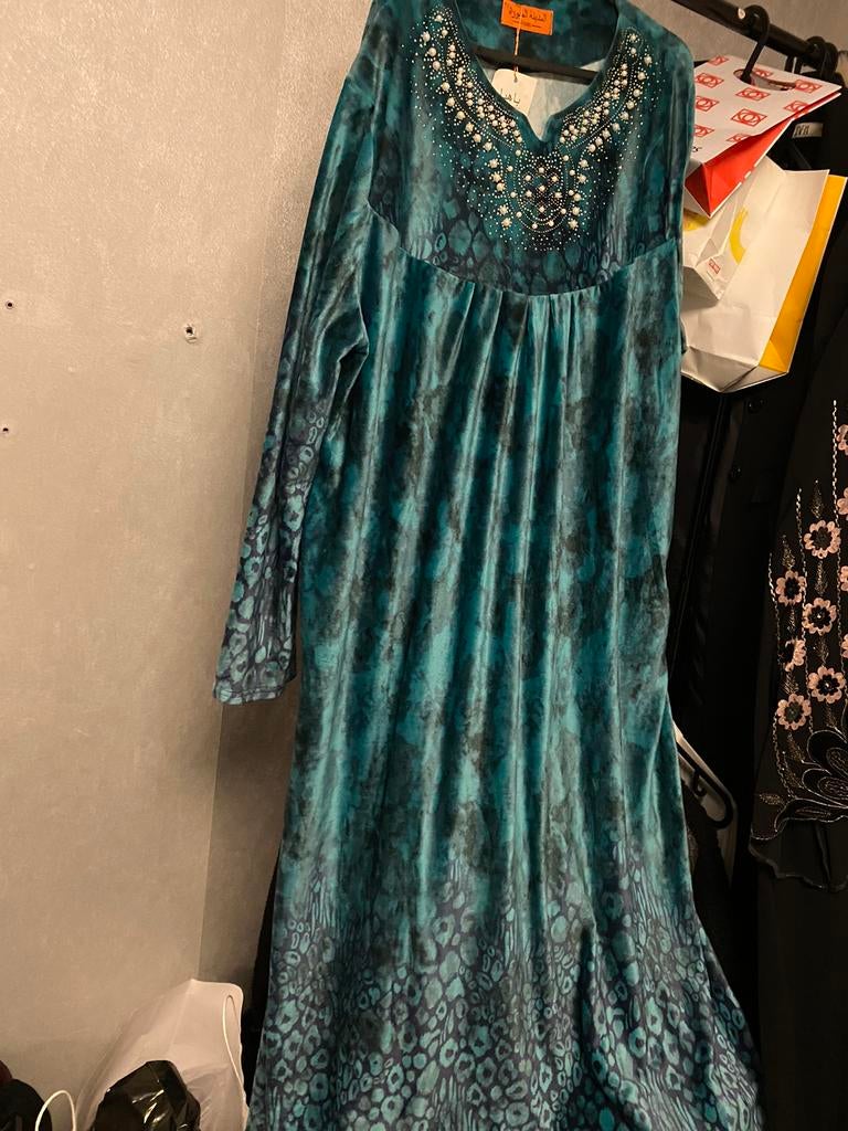 ZIJDE open ABAYA grote maat XL,2XL, uit  Dubai, Ophalen of Verzenden, Nieuw, Maat 46/48 (XL) of groter, Zwart