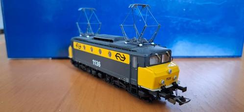 NS 1135 Piko 51368 DCC wisselstroom fullsound, Hobby en Vrije tijd, Modeltreinen | H0, Zo goed als nieuw, Locomotief, Wisselstroom
