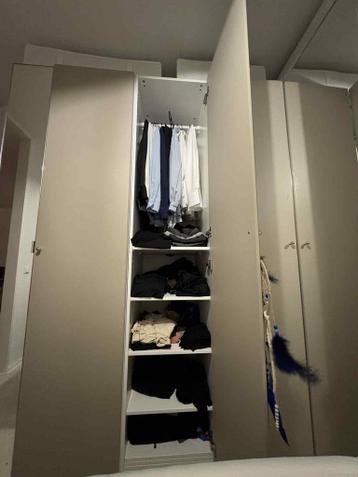 IKEA PAX kast (50x56x236) met deur en planken - afbeelding 1