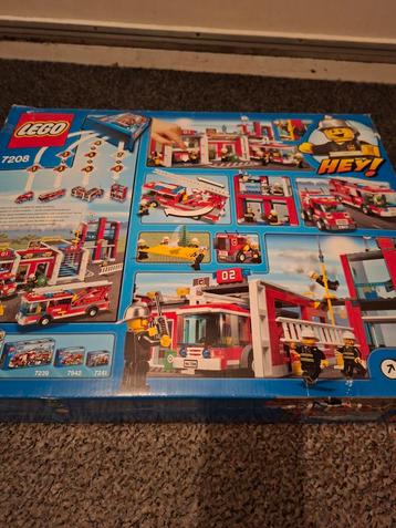 Lego City Brandweerkazerne 7208 - Complete Set beschikbaar voor biedingen