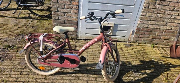 Roze Loekie Kinderfiets 18 inch - Gebruikt, Fietsen en Brommers, Fietsen | Meisjes, Gebruikt, 18 inch, Handrem, Ophalen