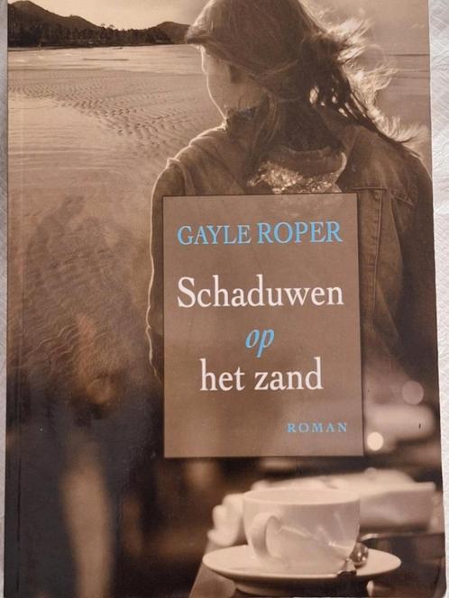 Gayle Roper - Schaduwen op het zand, Boeken, Romans, Zo goed als nieuw, Nederland, Verzenden