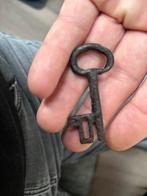 Middeleeuwse Sleutel - Authentiek Artefact Vondst, Antiek en Kunst, Ophalen of Verzenden