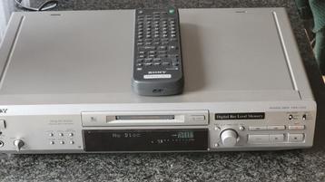 Sony MPS-JE520 Mini Disc Speler/Recorder beschikbaar voor biedingen