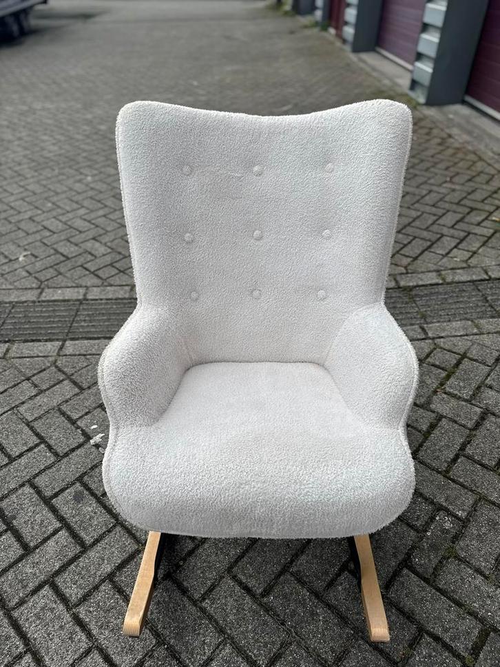 Mooi elegante teddy schommelstoel, Huis en Inrichting, Stoelen, Eén, Wit, Ophalen of Verzenden
