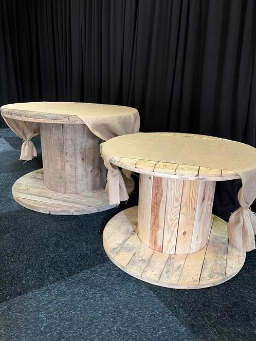 2x kabelhaspel hout incl jute decoratie kleed, Tuin en Terras, Tuintafels, Zo goed als nieuw, Rechthoekig, Hout, Ophalen