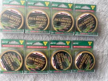 adv 117 / NIEUW 1 set 8 blisters braid voor roofvissen beschikbaar voor biedingen