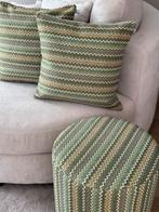 Handgemaakte poefs en kussens in zigzag design, Rond, Nieuw, Minder dan 50 cm, Ophalen of Verzenden