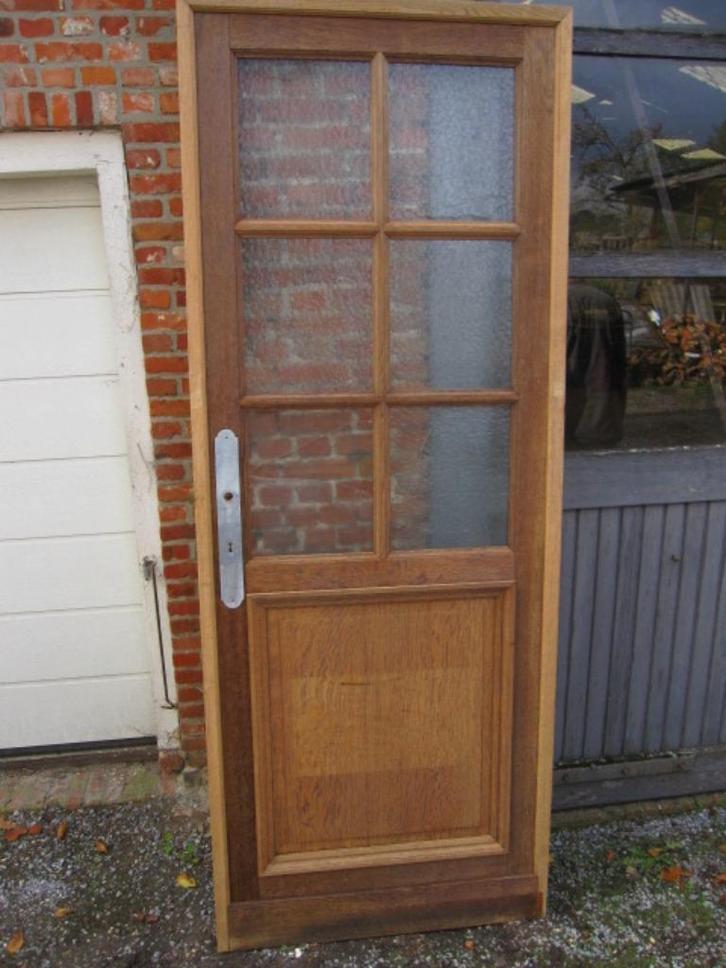 225,5hx87br Stoere geloogd eiken deur met kleine ruitjes, Antiek en Kunst, Antiek | Overige Antiek, Ophalen