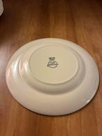 Wedgwood Edme Creme - Gebaksbordjes 16cm, Huis en Inrichting, Keuken | Servies, Verzenden, Zo goed als nieuw, Bord(en), Wedgwood