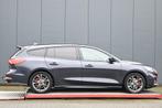 Ford FOCUS Wagon 1.0 EcoBoost Hybrid ST Line X Business trek, Auto's, 65 €/maand, Stof, Gebruikt, Blauw