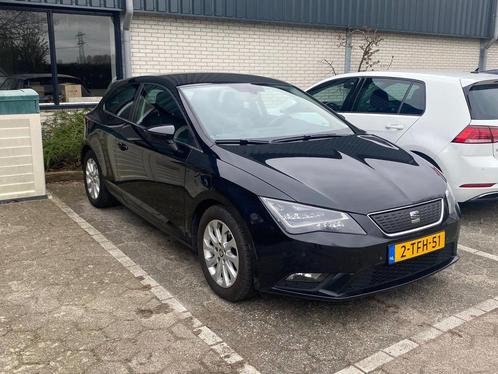 Seat Leon SC 1.6 TDI 81KW/110PK 2014 Zwart LEER!, Auto's, Seat, Particulier, Leon, ABS, Airbags, Airconditioning, Alarm, Bluetooth