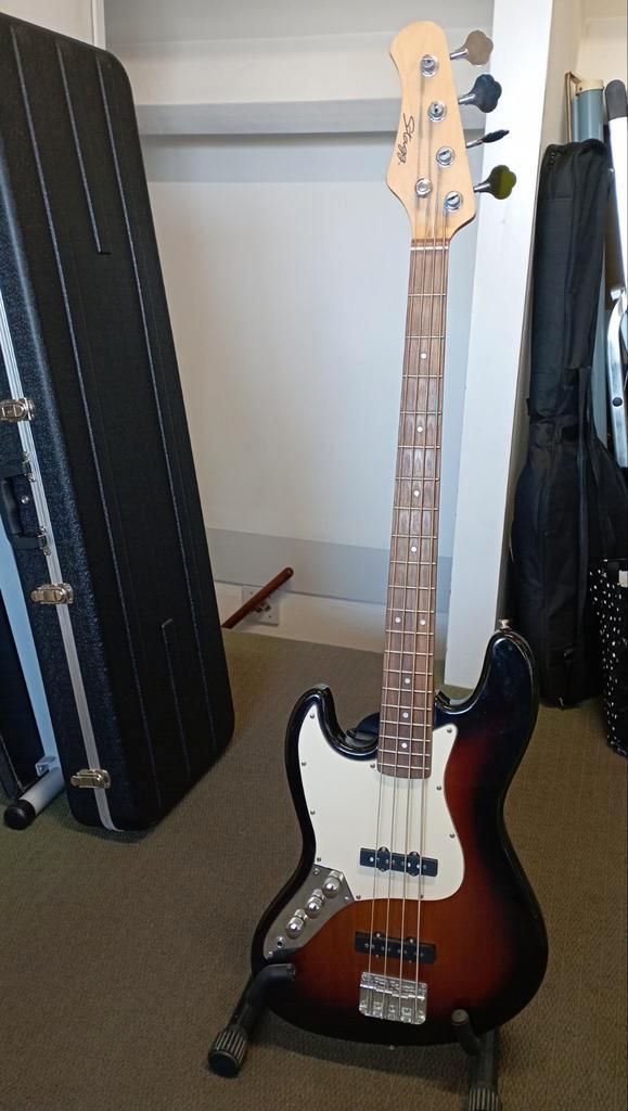 Linkshandige Stagg Jazz Bas Nieuwe Boston VBJ-62 Pickups, Muziek en Instrumenten, Snaarinstrumenten | Gitaren | Bas, Gebruikt