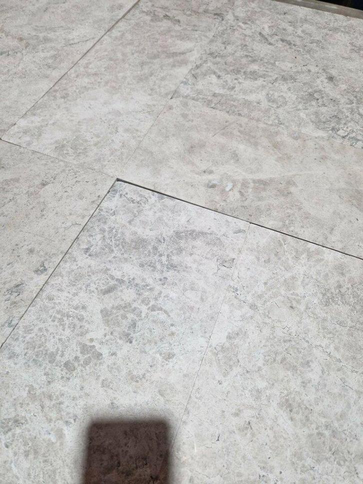 AANBIEDING! MARMER TEGELS ROMAANS VERBAND!!, Huis en Inrichting, Stoffering | Vloerbedekking, Nieuw, Overige typen, 75 m² of meer