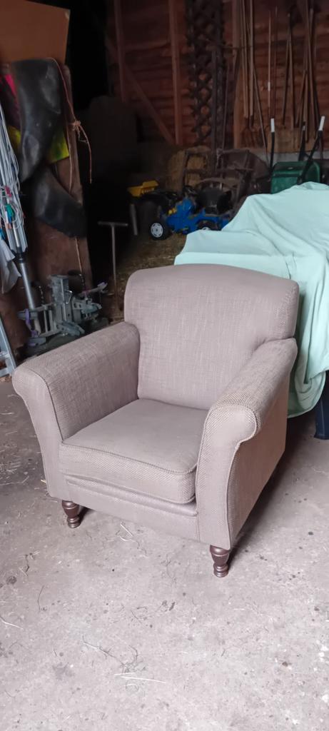 Fauteuil beige, Huis en Inrichting, Fauteuils, Gebruikt, 50 tot 75 cm, 75 tot 100 cm, Ophalen of Verzenden