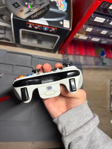 Custom Xbox 360 Controller beschikbaar voor biedingen