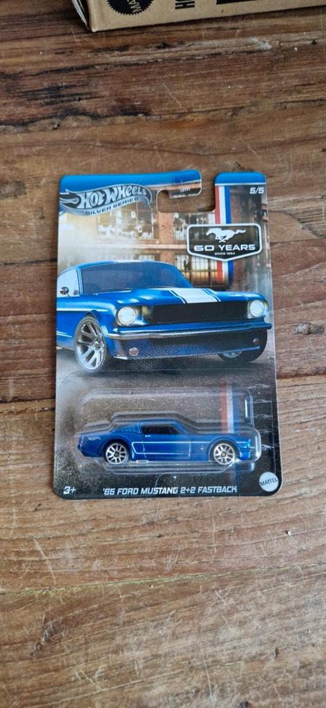 Hot wheels mustang 2+2 CHASE, Hobby en Vrije tijd, Modelauto's | Overige schalen, Nieuw, Auto, Ophalen of Verzenden