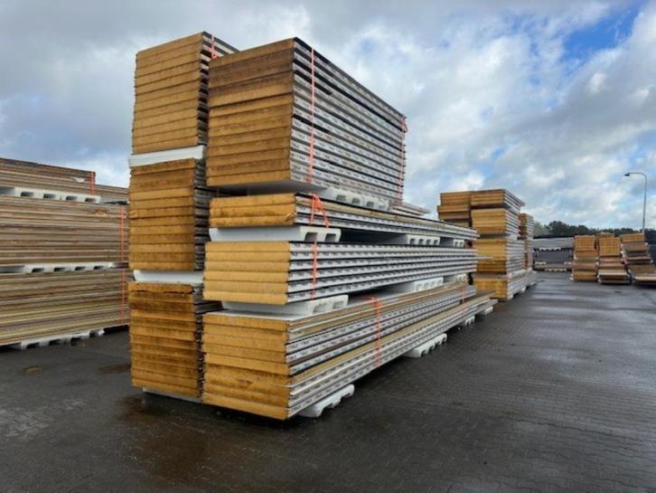FALK 1060WB 100mm B-keus sandwichpanelen gevel €14,00/m2, Doe-het-zelf en Verbouw, Platen en Panelen, Zo goed als nieuw, Overige materialen