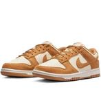Nike Dunk Low Harvest Moon, Kleding | Dames, Schoenen, Ophalen of Verzenden, Nieuw, Bruin, Sneakers of Gympen