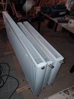 3 radiatoren met thermostaatknop en buizen, Ophalen, 30 tot 80 cm, Gebruikt, Radiator