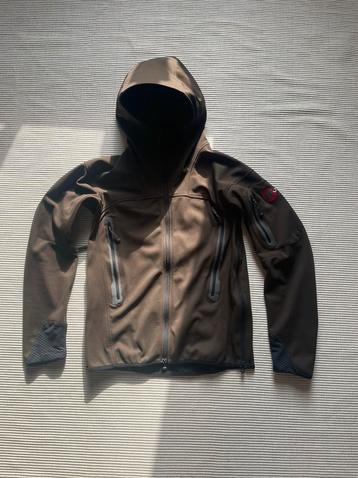 Mammut infinium hoody beschikbaar voor biedingen