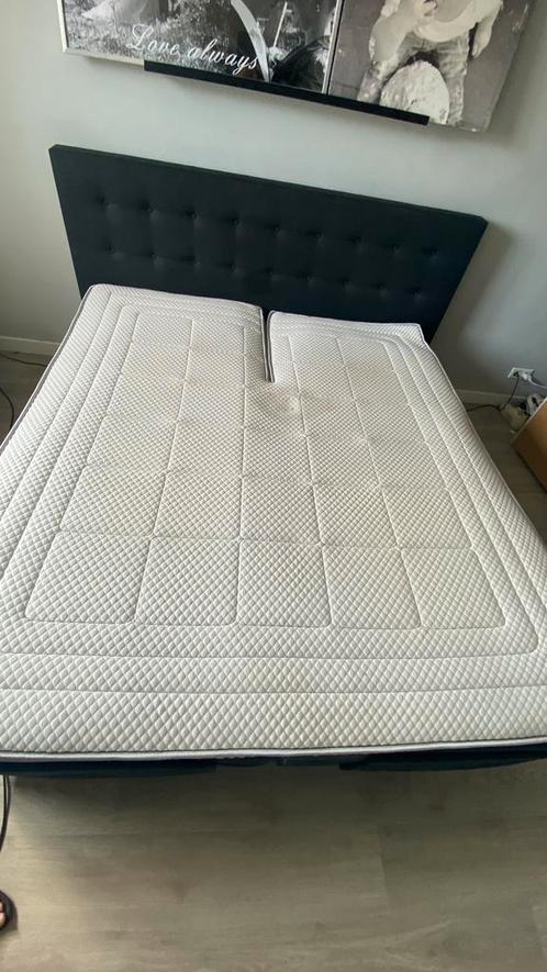 Elektrisch verstelbare Boxspring 160x200+Swiss Sense topper, Huis en Inrichting, Slaapkamer | Boxsprings, Zo goed als nieuw, 160 cm