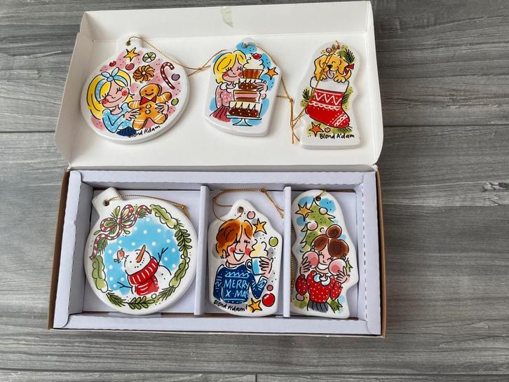 Blond Amsterdam - kerst 2022 - 6 Christmas ornaments, Huis en Inrichting, Keuken | Servies, Nieuw, Compleet servies, Blond Amsterdam