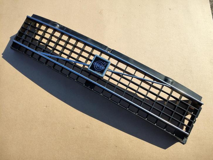Front Grill Volvo 66 Combi/ Sedan / 1977 / Variomatic, Auto-onderdelen, Trekhaken, Verzenden