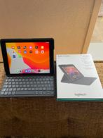 Te koop Ipad met Logitech Slim Folio toetsenbord, Apple iPad Air, Zo goed als nieuw, Grijs, 16 GB