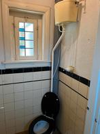 Antieke/vintage wc-pot, stortbak en doortrekmechanisme, Doe-het-zelf en Verbouw, Sanitair, Ophalen, Gebruikt, Toilet