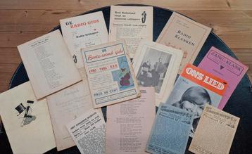 Oude boekjes, Radio, Muziek, De Bonte Dinsdagavontrein. beschikbaar voor biedingen