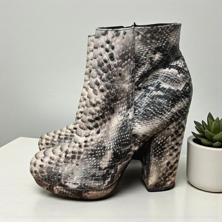 Sacha Schoenen Maat 41 Beige Grijs Slangenprint Hakken, Kleding | Dames, Schoenen, Zo goed als nieuw, Lage of Enkellaarzen, Beige