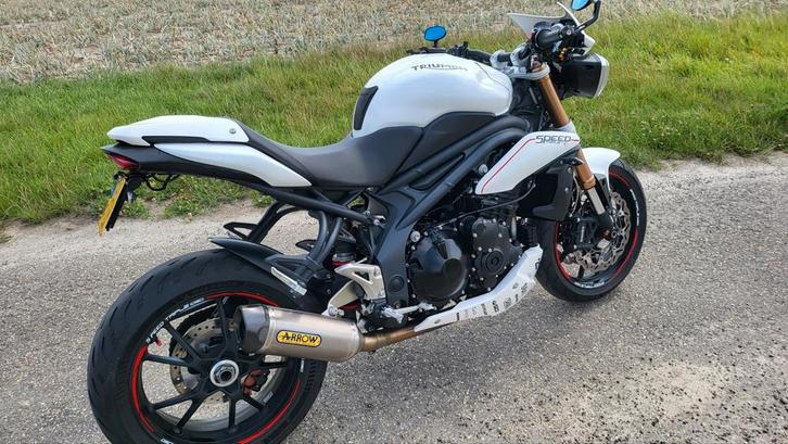 Triumph speedtriple 1050 R, Motoren, Motoren | Triumph, Particulier, Naked bike, Ophalen of Verzenden