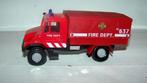 Mooi model Mercedes Unimog Fire Dept. Nieuwstaat., Hobby en Vrije tijd, Modelauto's | 1:50, Ophalen of Verzenden, Zo goed als nieuw
