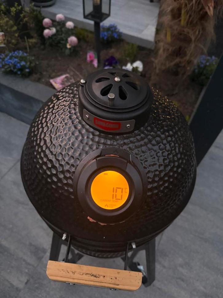 Grill guru compact kamado - Erg compleet, Tuin en Terras, Houtskoolbarbecues, Zo goed als nieuw, Met accessoires, Ophalen of Verzenden